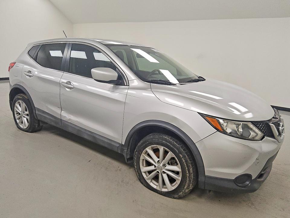 2017 Nissan Rogue sport VIN JN1BJ1CP1HW023500 COPART salvage auction — FRONT END, Tx - Cert Of Title-Rebuilt Salvage, sold $1,200 on 2026-07-07 (photo 4)