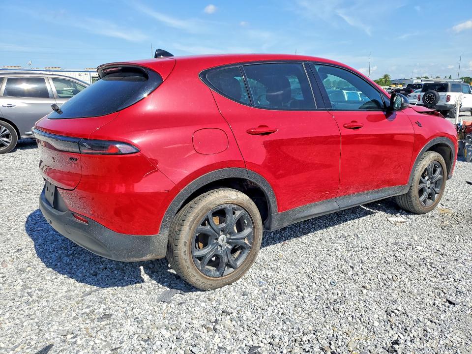 2024 Dodge Hornet VIN ZACNDFBN7R3A12148 COPART salvage auction — FRONT END, Tx - Certificate Of Title (P), sold $2,000 on 2026-08-18 (photo 3)