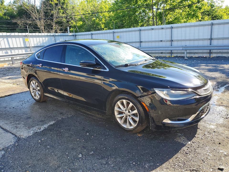 2015 Chrysler VIN 1C3CCCCBXFN501030 COPART salvage auction — MINOR DENT/SCRATCHES, In - Certificate Of Title, sold $125 on 2026-07-06 (photo 4)
