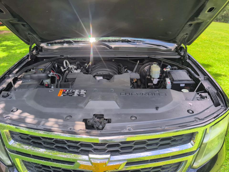 2020 Chevrolet Suburban VIN 1GNSCHKC1LR301602 COPART salvage auction — MINOR DENT/SCRATCHES, Al - Certificate Of Title (P), sold $3,100 on 2026-07-18 (photo 7)
