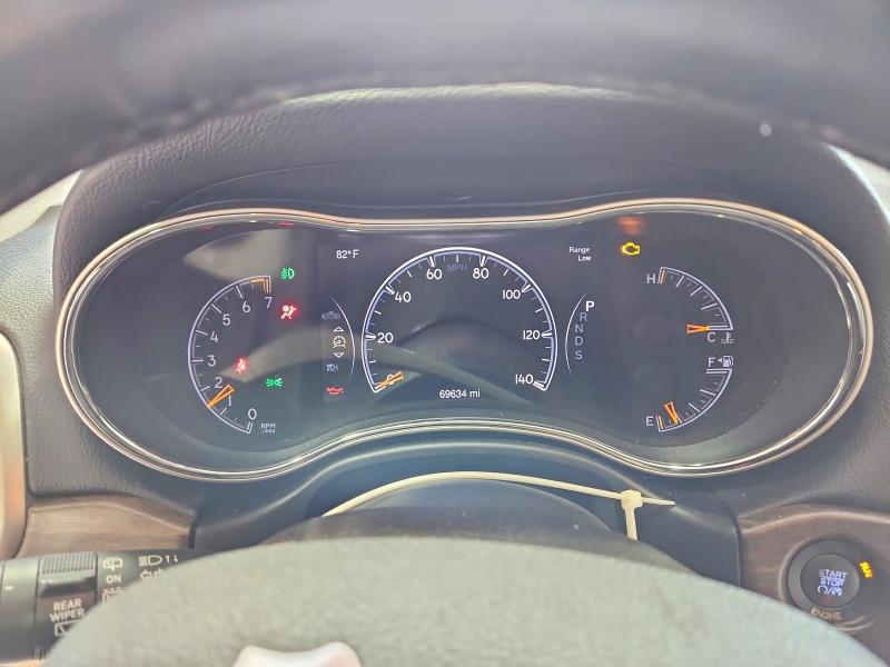 2015 Jeep Cherokee VIN 1C4RJFBG5FC229914 COPART salvage auction — FRONT END, VA - CERT OF TITLE - SALVAGE, sold $2,100 on 2026-07-02 (photo 9)