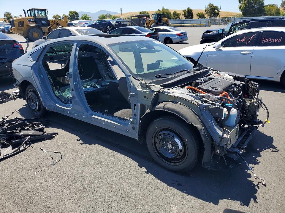 2025 Honda Accord VIN 1HGCY2F59SA024008 COPART salvage auction — VANDALISM, Ca - Salvage Certificate, sold $90 on 2026-07-29 (photo 4)