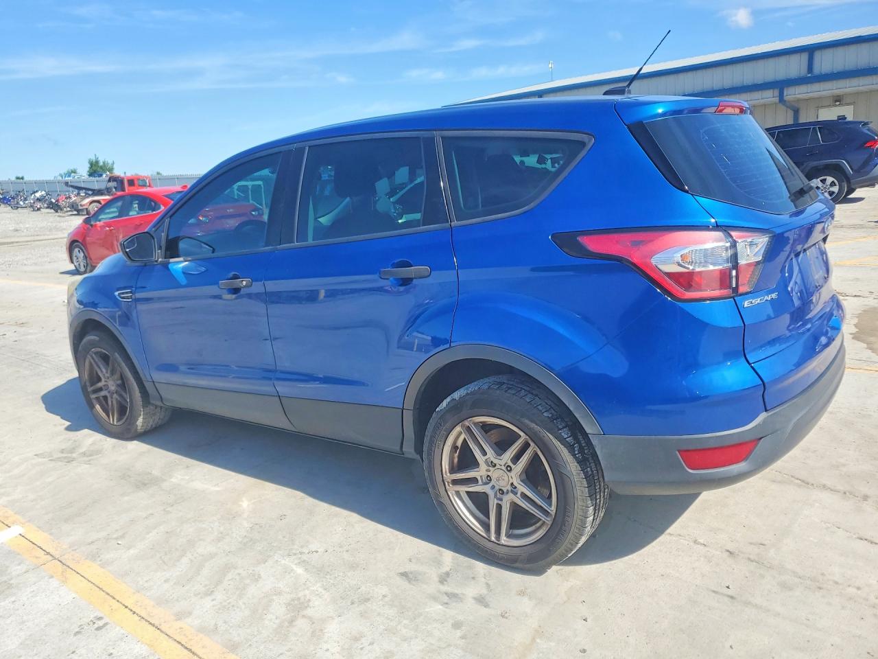 2017 Ford Escape VIN 1FMCU0F70HUE14465 COPART salvage auction — Front End, KY - CERT OF TITLE-SALVAGE, sold $1,700 on 2026-07-09 (photo 2)