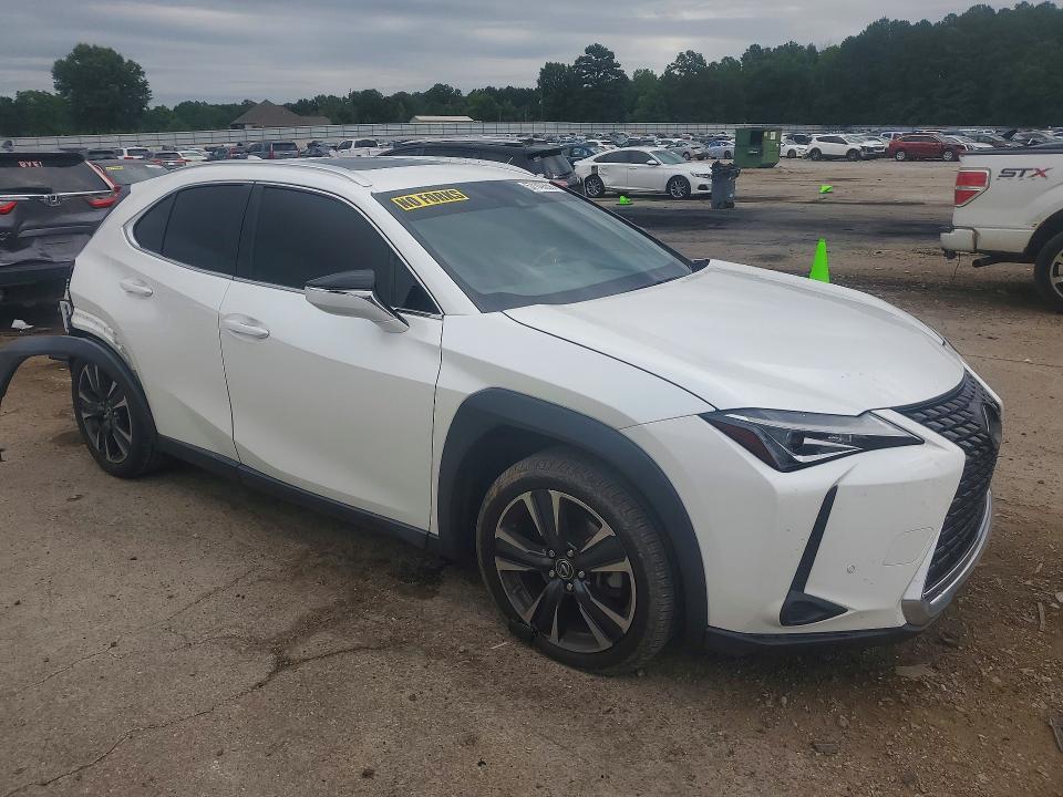 2021 Lexus Ux 200 VIN JTHX3JBH3M2033856 COPART salvage auction — REAR END, FL - CERT OF TITLE SLVG REBUILDABLE, sold $11,700 on 2026-07-10 (photo 4)