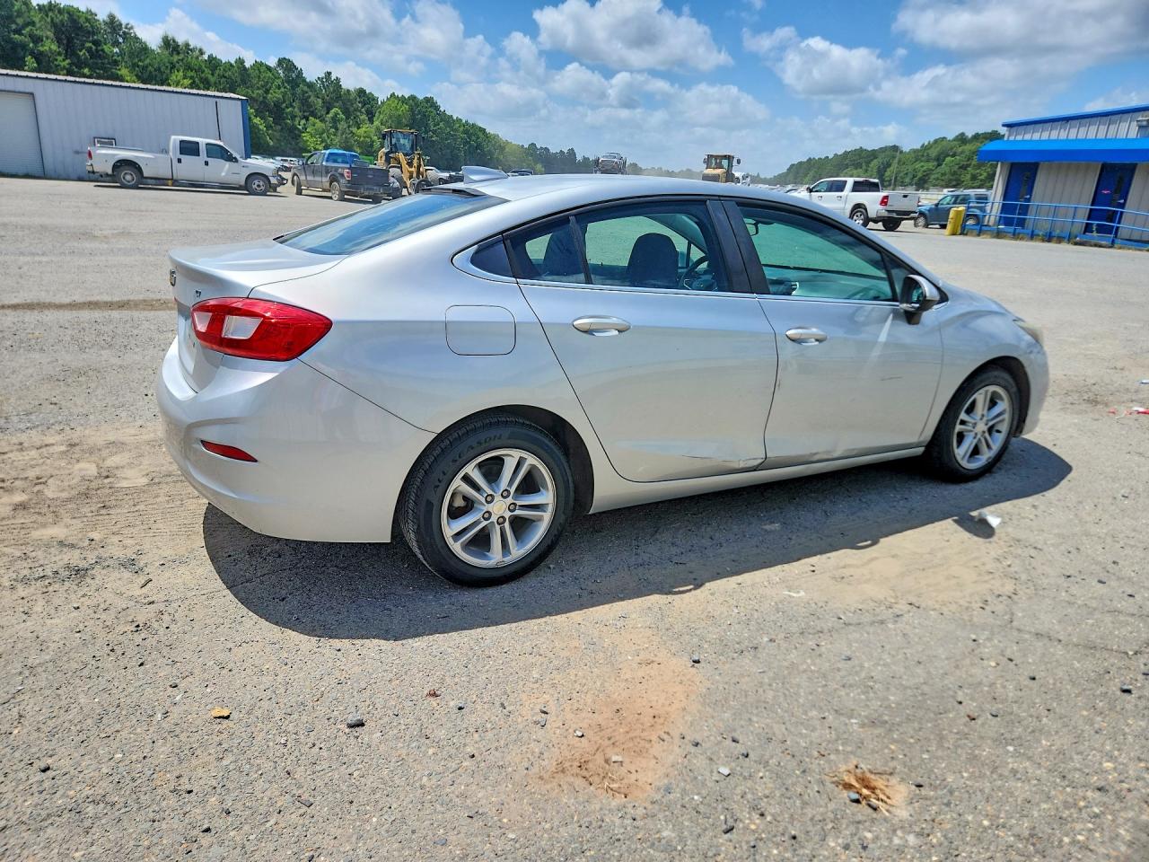 2016 Chevrolet Cruze VIN 1G1BE5SM4G7266803 COPART salvage auction — Front End, LA - CERTIFICATE OF TITLE, sold $1,950 on 2026-07-09 (photo 3)
