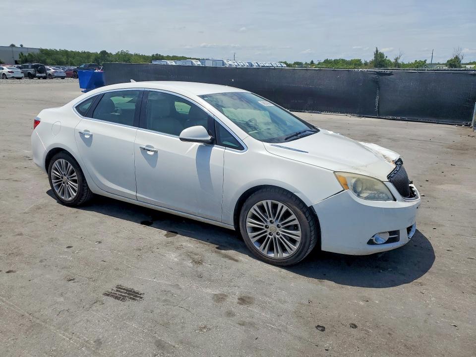 2014 Buick Verano VIN 1G4PP5SK9E4168107 COPART salvage auction — FRONT END, FL - CERT OF TITLE SLVG REBUILDABLE, sold $350 on 2026-07-02 (photo 4)