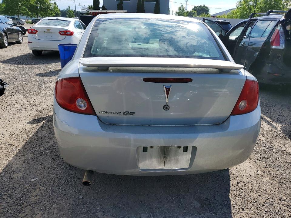 2007 Pontiac G5 VIN 1G2AL55F077311097 COPART salvage auction — MINOR DENT/SCRATCHES, On - Permit No Brand - Unfit, sold $125 on 2026-07-08 (photo 6)