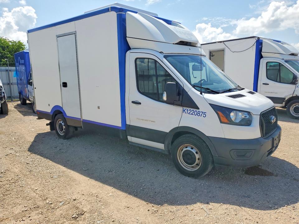 2022 Ford Transit VIN 1FDBW5Z88NKA39696 COPART salvage auction — MECHANICAL, Tx - Certificate Of Title, sold $8,000 on 2026-07-30 (photo 4)