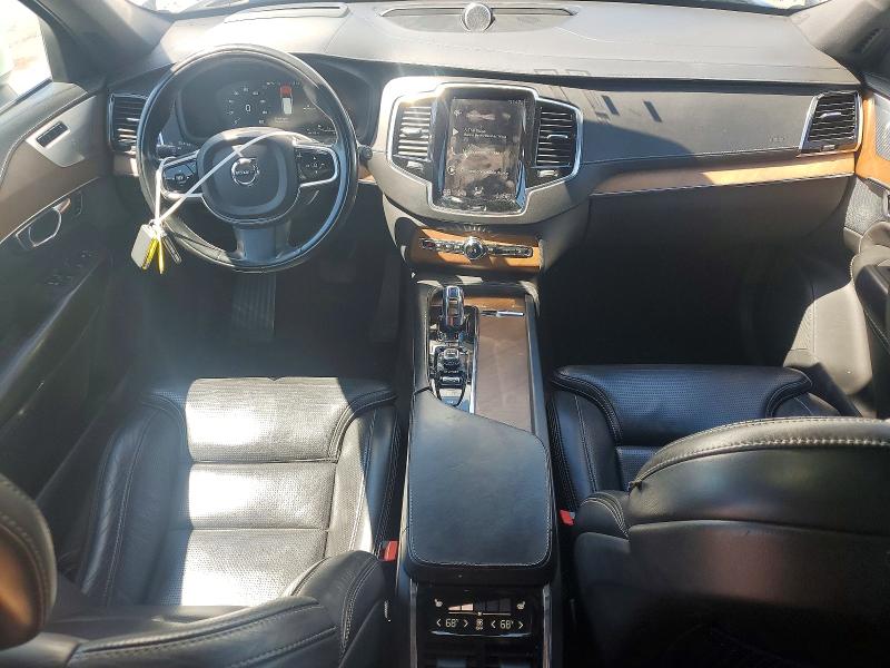2017 Volvo VIN YV4BC0PL4H1178321 COPART salvage auction — MINOR DENT/SCRATCHES, Nc - Dealer Only Clean Title (P), sold $4,300 on 2026-07-30 (photo 8)