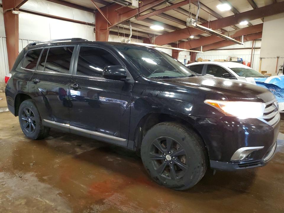 2012 Toyota Highlander VIN 5TDBK3EH3CS132593 COPART salvage auction — SIDE, Mi - Certificate Of Title, sold $3,950 on 2026-07-17 (photo 4)