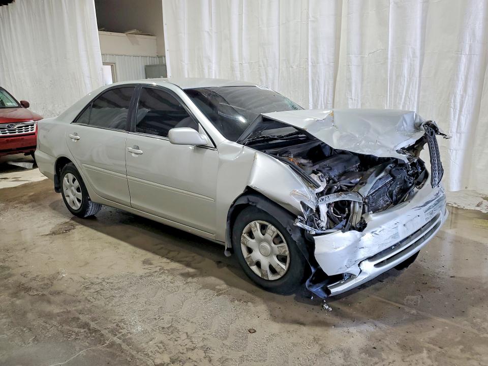 2004 Toyota Camry VIN 4T1BE32K54U311007 COPART salvage auction — FRONT END, Ny - Mv-907A Salvage Certificate, sold $425 on 2026-07-06 (photo 4)