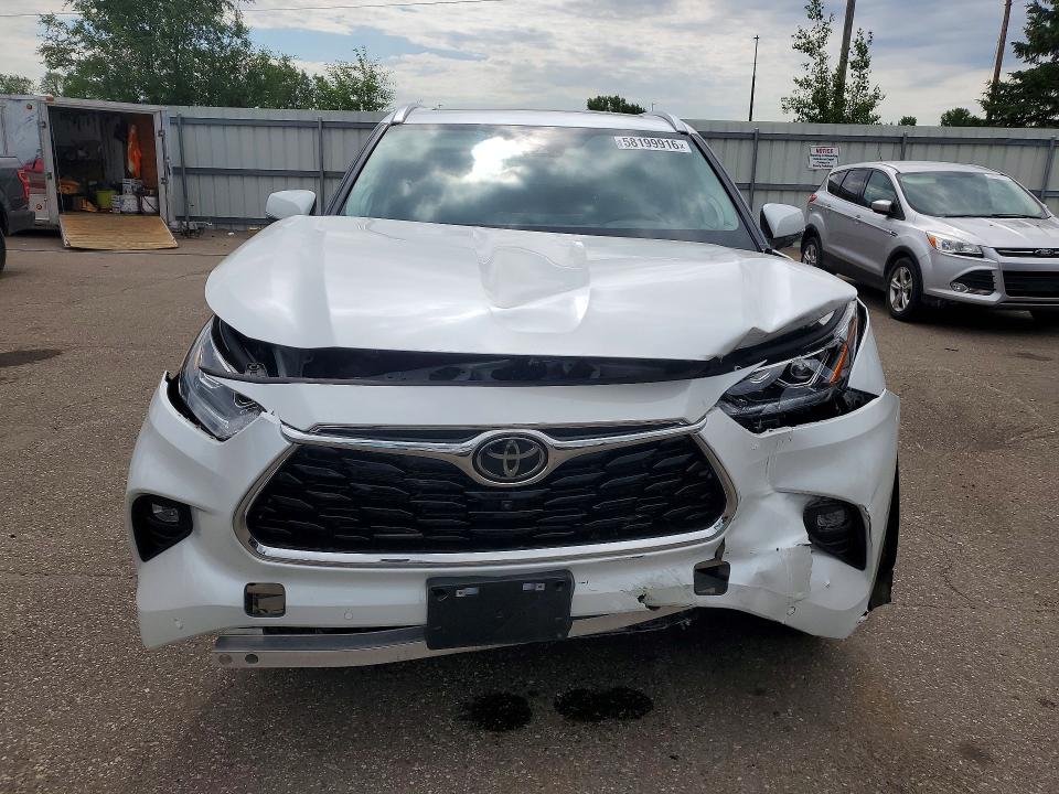 2024 Toyota Highlander VIN 5TDKDRBH5RS564595 COPART salvage auction — FRONT END, Mn - Cert Of Title-Salvage, sold $18,600 on 2026-07-02 (photo 5)