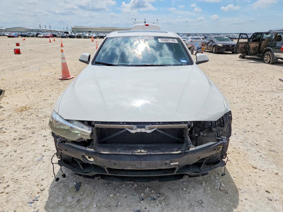 2016 BMW 3er VIN WBA8E9G59GNU30615 COPART salvage auction — FRONT END, Tx - Salvage Vehicle Title, sold $70 on 2026-07-30 (photo 5)
