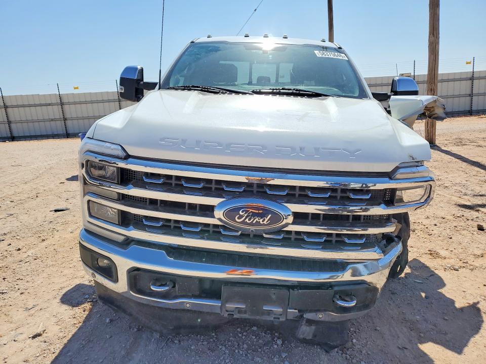 2024 Ford VIN 1FT8W2BT4RED42622 COPART salvage auction — FRONT END, Tx - Salvage Vehicle Title, sold $26,500 on 2026-09-02 (photo 5)