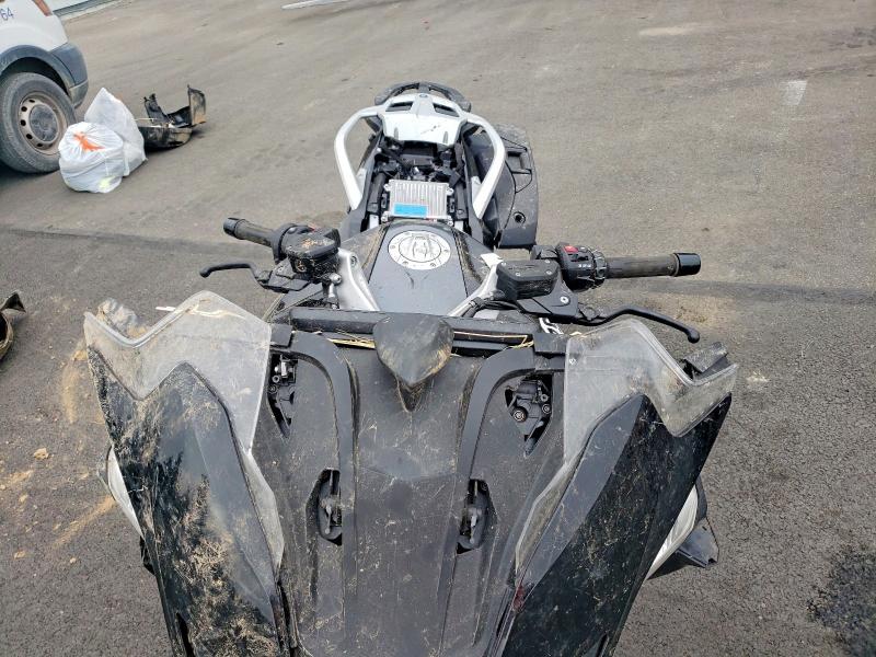 2024 BMW R 1250 VIN WB10L0307R6K51737 COPART salvage auction — ALL OVER, WA - BILL OF SALE, sold $1,700 on 2026-07-30 (photo 5)