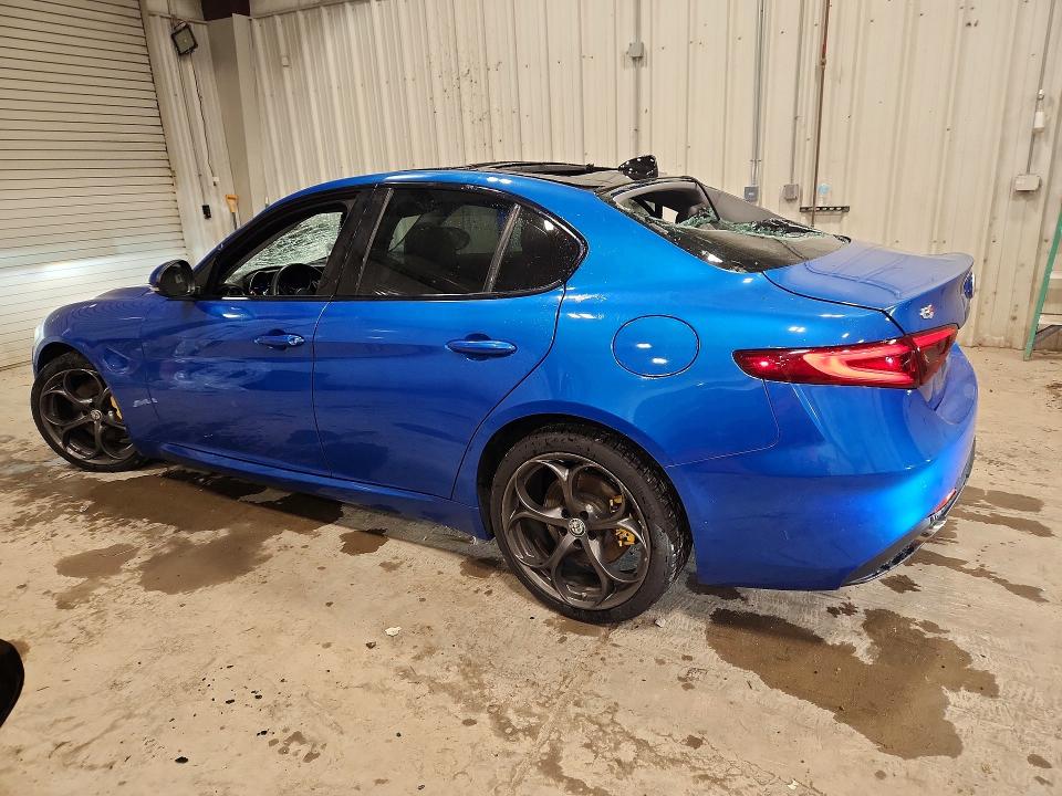 2019 Alfa romeo Giulia VIN ZARFANBN9K7602022 COPART salvage auction — ROOF, Wi - Junked Vehicle Bill Of Sale, sold $3,850 on 2026-07-20 (photo 2)