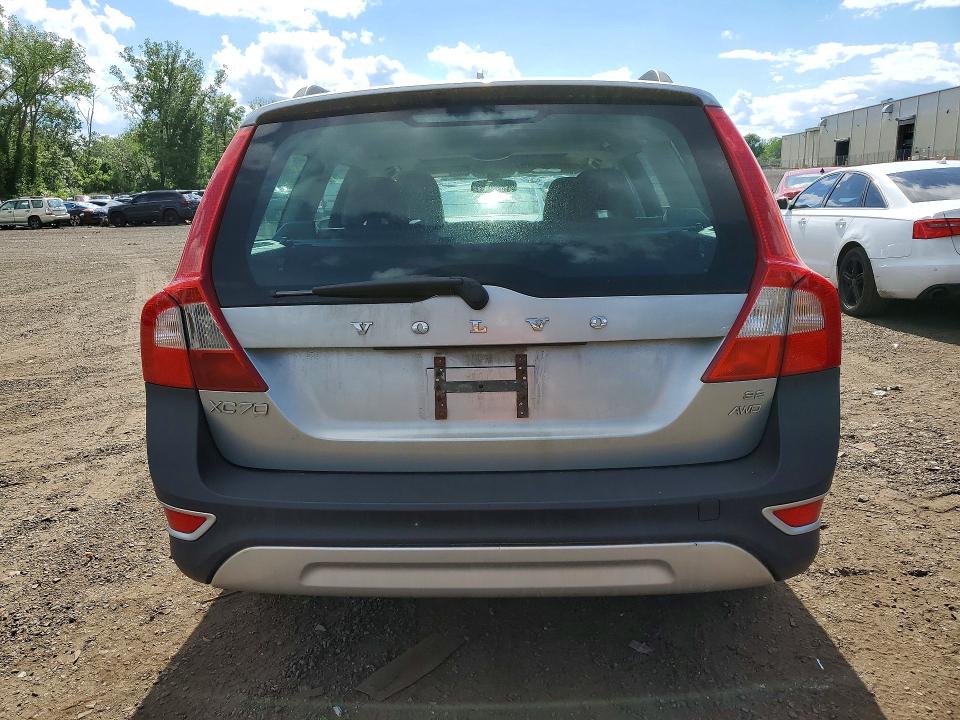 2008 Volvo Xc70 VIN YV4BZ982581019011 COPART salvage auction — FRONT END, CT - CERT OF TITLE-SALVAGE, sold $475 on 2026-07-02 (photo 6)