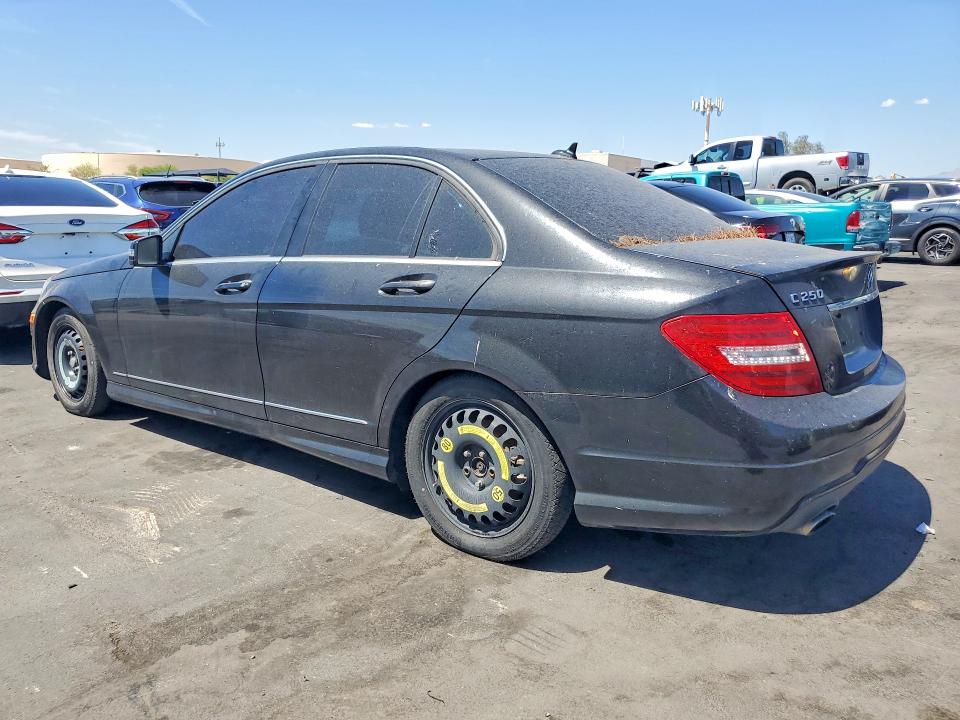 2013 Mercedes-benz C-klasse VIN WDDGF4HB0DR241378 COPART salvage auction — MECHANICAL, Nv - Lien Papers, Clean Title, sold $525 on 2026-07-27 (photo 2)