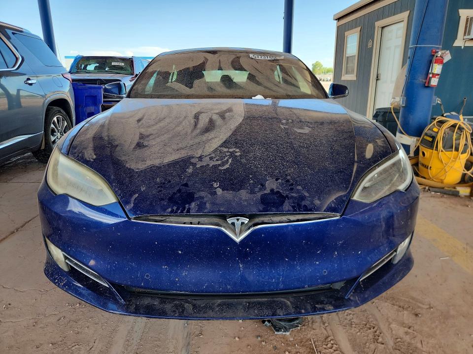 2017 Tesla Model s VIN 5YJSA1E14HF189536 COPART salvage auction — MINOR DENT/SCRATCHES, Az - Certificate Of Title, sold $11,895 on 2026-07-02 (photo 5)