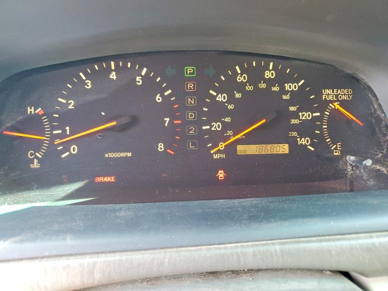 1997 Lexus Es 300 VIN JT8BF22G5V0006797 COPART salvage auction — SIDE, Tx - Salvage Vehicle Title, sold $275 on 2026-07-31 (photo 9)