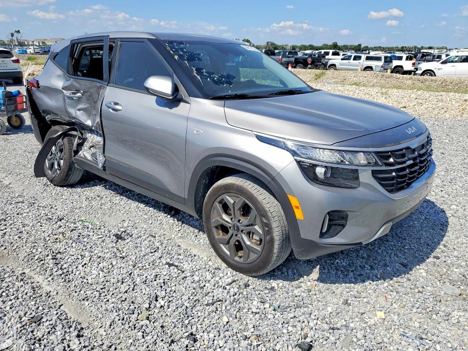 2025 Kia VIN KNDEPCAA3S7740906 COPART salvage auction — SIDE, Fl - Cert Of Title Slvg Rebuildable, sold $6,400 on 2026-07-31 (photo 4)