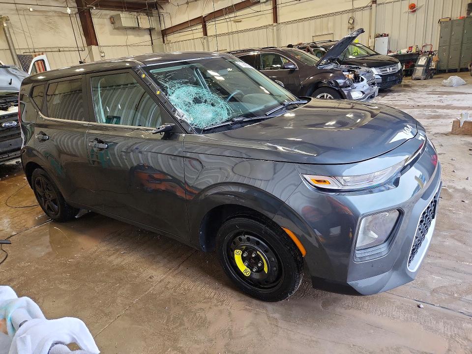 2022 Kia Soul VIN KNDJ23AU4N7811803 COPART salvage auction — FRONT END, Wi - Cert Of Title-Salvage Vehicle, sold $3,400 on 2026-07-06 (photo 4)