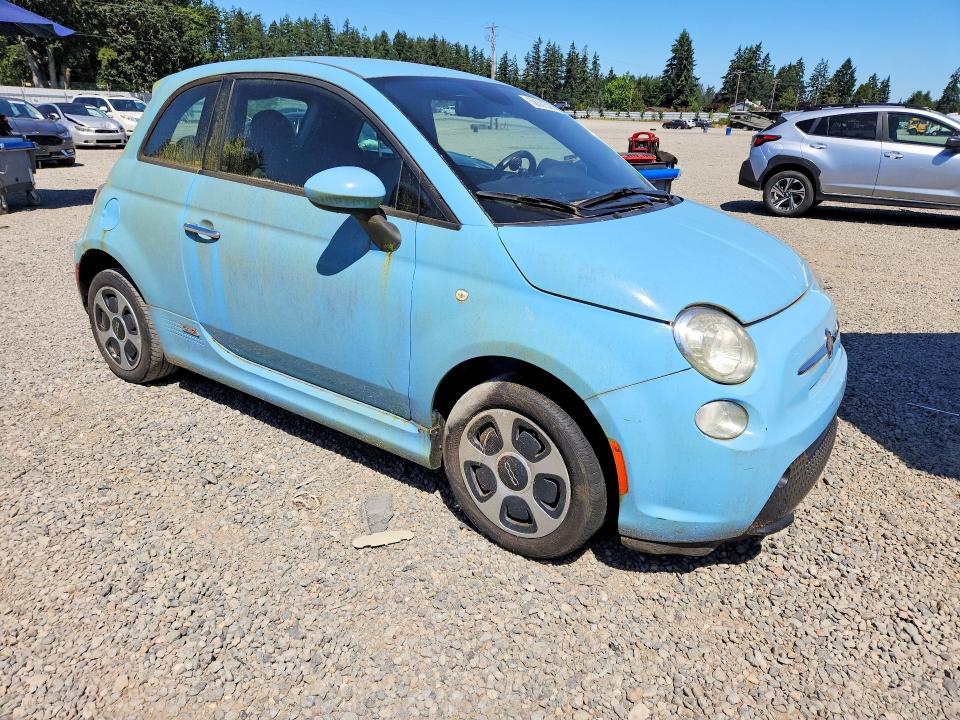 2015 Fiat 500 VIN 3C3CFFGE5FT732852 COPART salvage auction — MECHANICAL, Wa - Vehicle Cert Of Ownership-Titl, sold $450 on 2026-07-02 (photo 4)