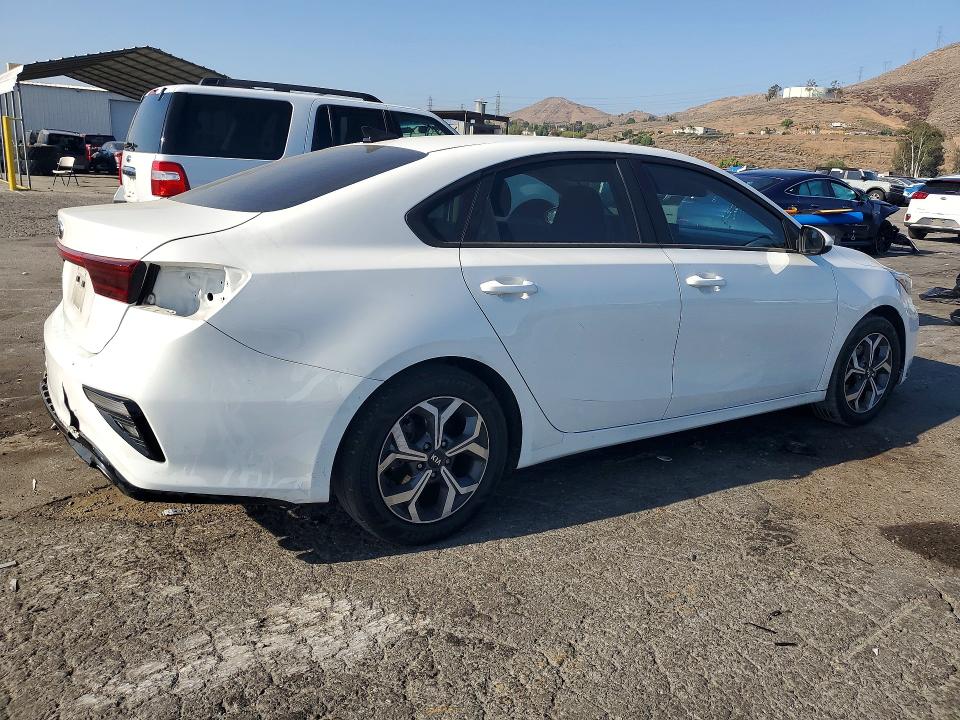 2021 Kia Forte VIN 3KPF24AD6ME349609 COPART salvage auction — REAR END, Ca - Salvage Certificate, sold $3,150 on 2026-07-02 (photo 3)