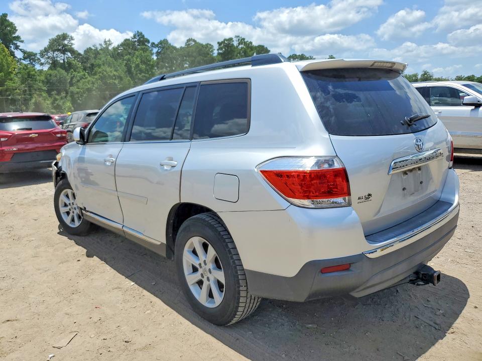 2013 Toyota Highlander VIN 5TDZK3EH3DS102722 COPART salvage auction — SIDE, LA - CERT OF TITLE-SALVAGE, sold $5,000 on 2026-07-31 (photo 2)