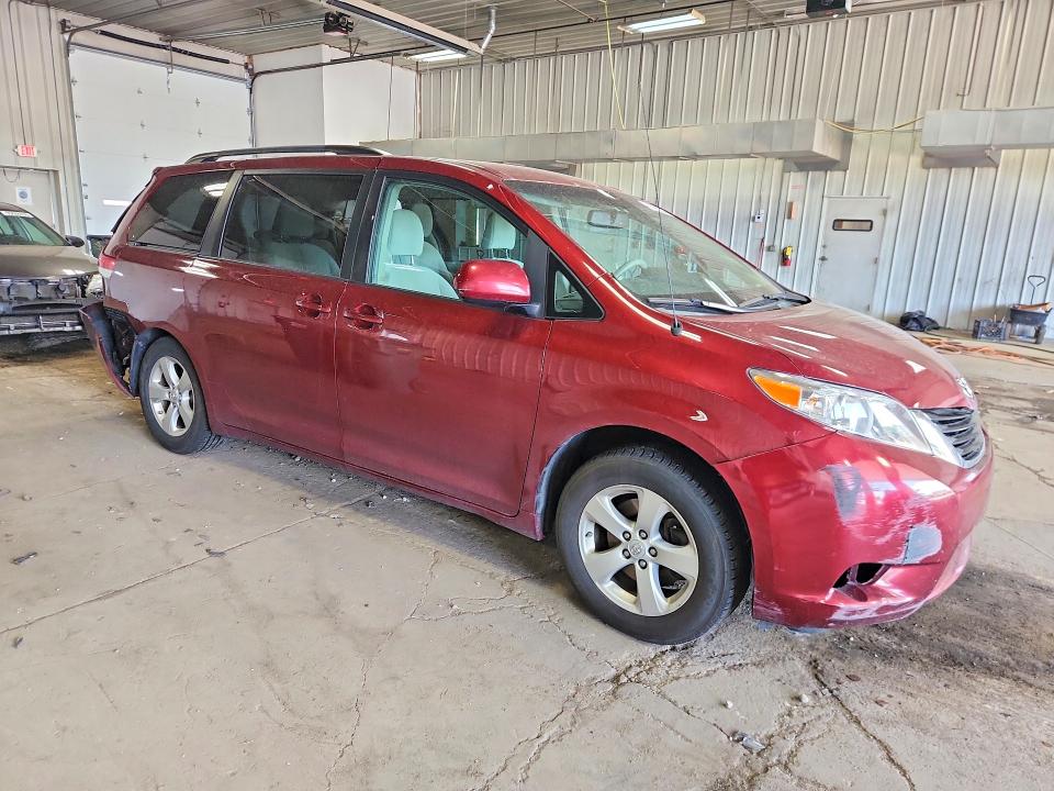 2013 Toyota Sienna VIN 5TDKK3DC9DS400425 COPART salvage auction — REAR END, Pa - Certificate Of Salvage, sold $650 on 2026-07-13 (photo 4)