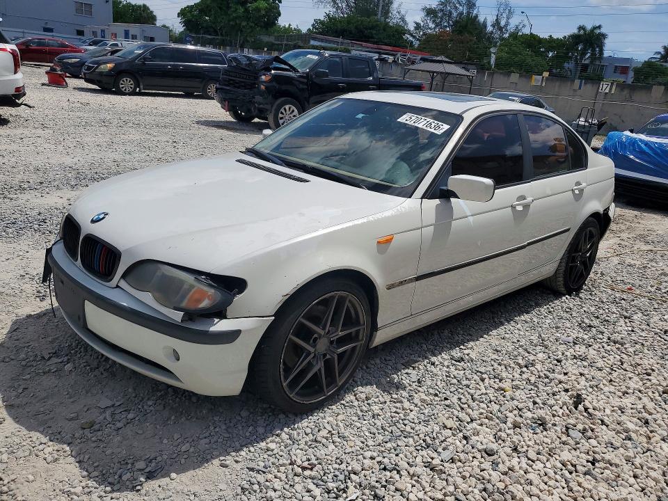 2004 BMW 3 series VIN WBAET37494NJ95304 COPART salvage auction — FRONT END, FL - CERT OF TITLE SLVG REBUILDABLE, sold $400 on 2026-07-17 (photo 1)
