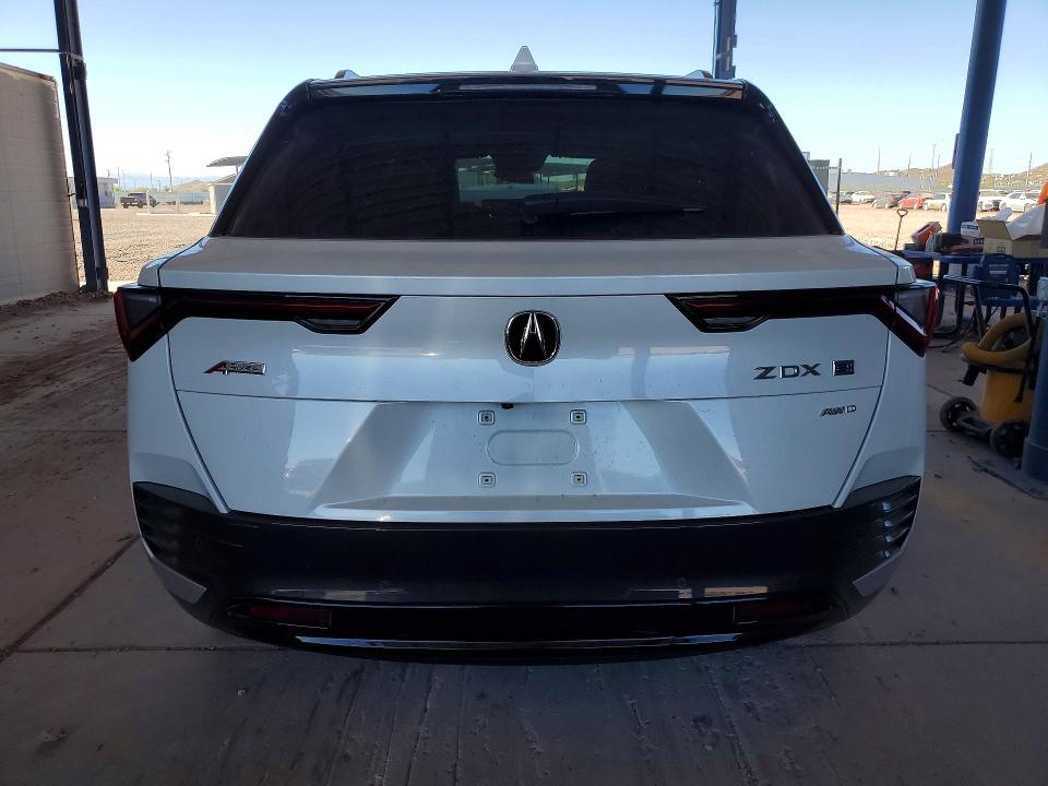 2024 Acura Zdx VIN 4W5KHNRL6RZ506827 COPART salvage auction — FRONT END, Az - Cert Of Title - Salvage, sold $11,600 on 2026-08-27 (photo 6)