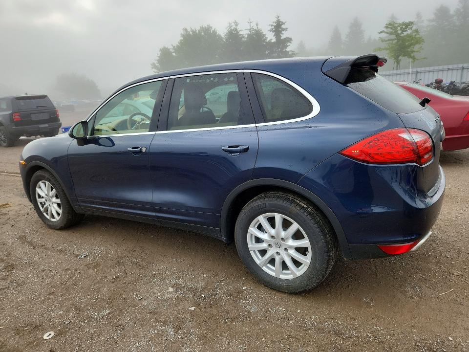 2013 Porsche Cayenne VIN WP1AA2A27DLA10248 COPART salvage auction — SIDE, ON - PERMIT NO BRAND - UNFIT, sold $875 on 2026-07-21 (photo 2)