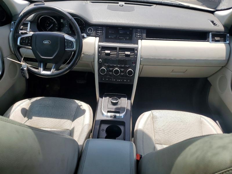 2017 Land rover Discovery VIN SALCR2BG8HH656848 COPART salvage auction — MINOR DENT/SCRATCHES, Mi - Dealer Only Clean Title, sold $2,850 on 2026-07-10 (photo 8)