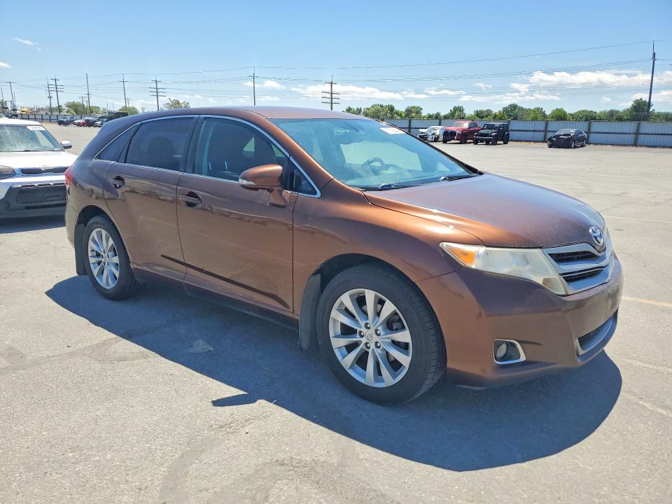 2013 Toyota Venza VIN 4T3BA3BB9DU049575 COPART salvage auction — MINOR DENT/SCRATCHES, ID - DEALER ONLY CLEAN TITLE (P), sold $375 on 2026-07-30 (photo 4)