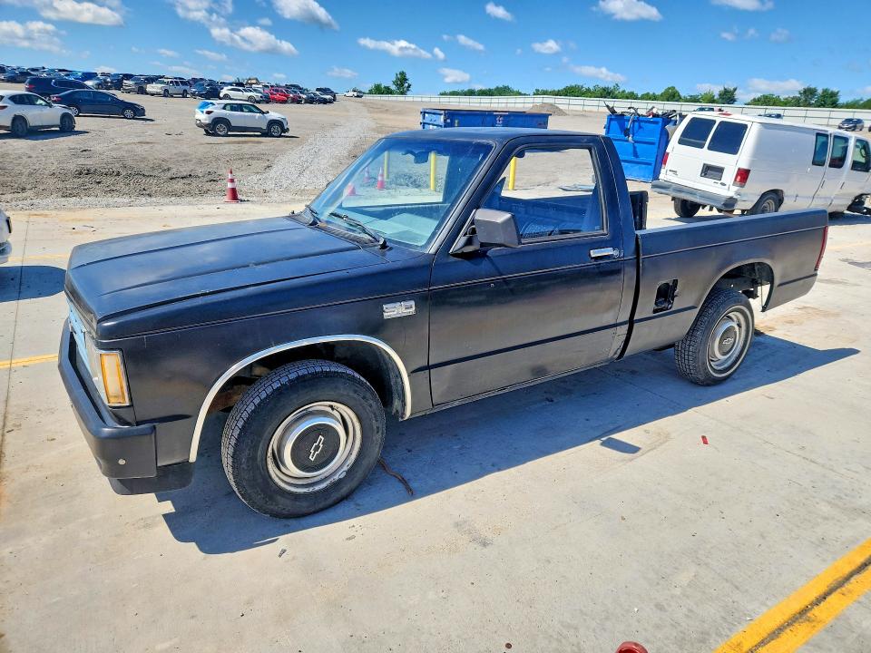 1986 Chevrolet S-10 pickup VIN 1GCBS14E2G2138328 COPART salvage auction — REAR END, Ky - Bill Of Sale/Part Only/No Titl, sold $350 on 2026-07-09 (photo 1)