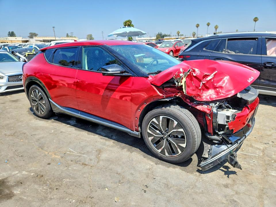 2024 Kia Ev6 VIN KNDC34LA0R5198336 COPART salvage auction — FRONT END, CA - NON-REPAIRABLE VEHICLE CERT, sold $4,050 on 2026-07-13 (photo 4)