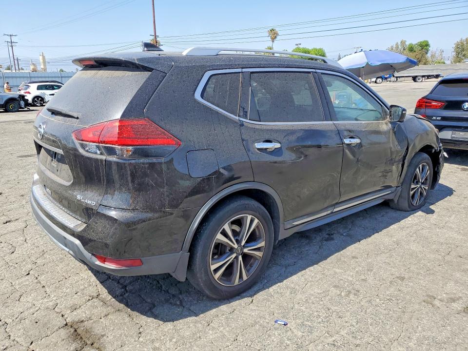 2017 Nissan Rogue VIN JN8AT2MV0HW271084 COPART salvage auction — FRONT END, Ca - Dis/Dlr/Exp Only Clean Title (P), sold $2,500 on 2026-07-06 (photo 3)