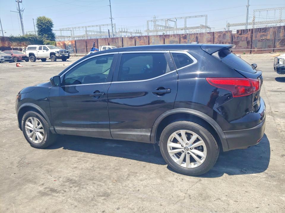 2019 Nissan Rogue VIN JN1BJ1CP5KW241768 COPART salvage auction — NORMAL WEAR, Ca - Salvage Certificate, sold $2,650 on 2026-07-08 (photo 2)