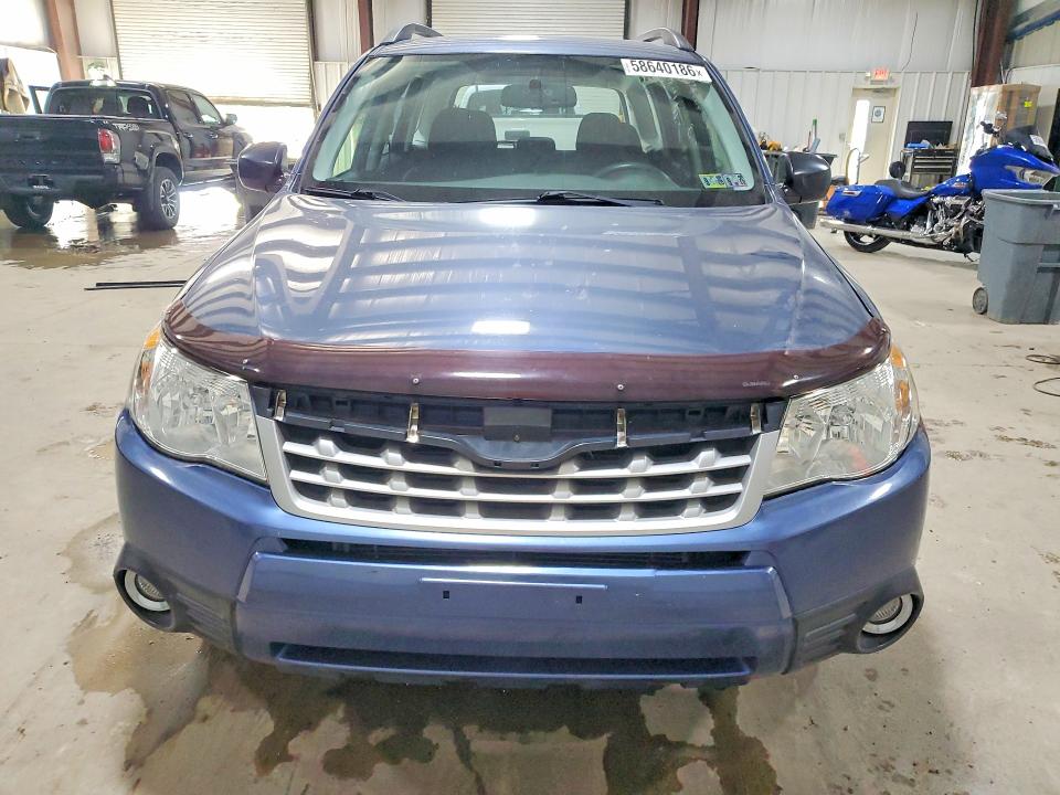 2012 Subaru Forester VIN JF2SHABC5CH465184 COPART salvage auction — NORMAL WEAR, Pa - Cert Of Title, sold $525 on 2026-07-07 (photo 5)