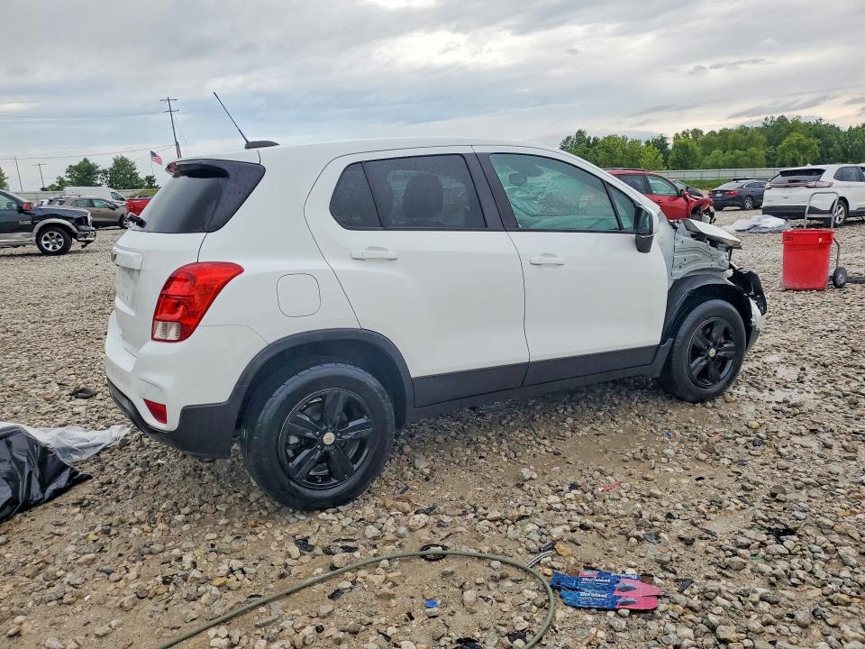 2020 Chevrolet VIN KL7CJNSBXLB090432 COPART salvage auction — FRONT END, Mi - Certificate Of Title, sold $550 on 2026-07-30 (photo 3)