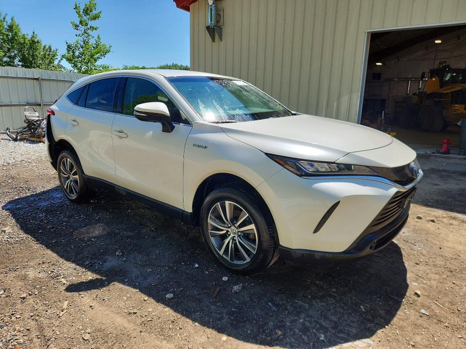 2021 Toyota Venza VIN JTEAAAAH2MJ033525 COPART salvage auction — REAR END, Vt - Cert Of Title-Salvage Vehicle, sold $500 on 2026-07-27 (photo 4)