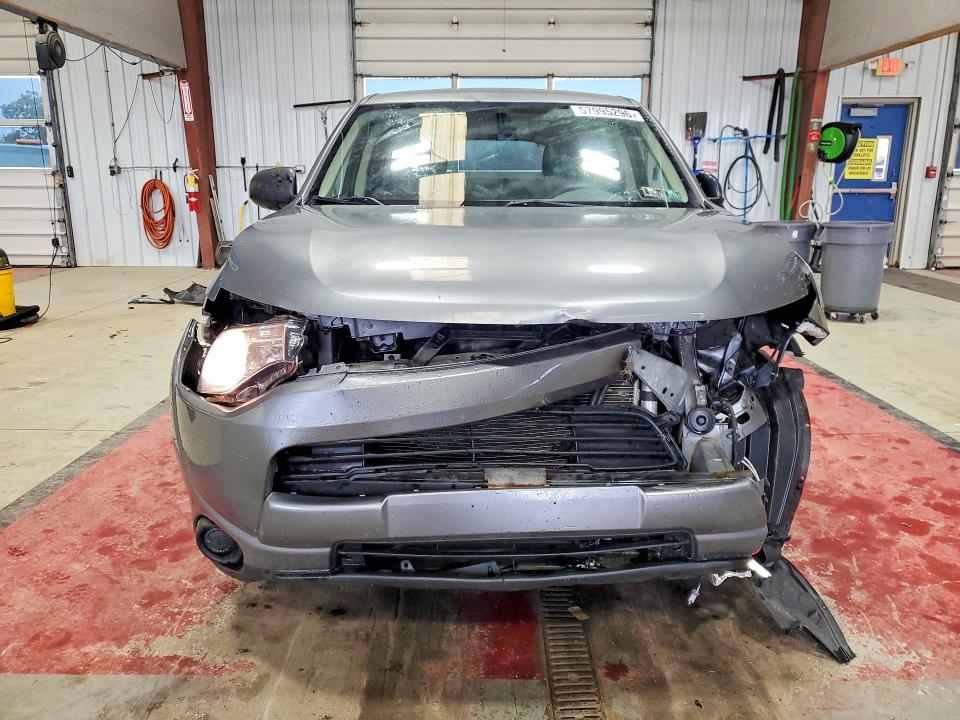 2014 Mitsubishi VIN JA4AD2A3XEZ003482 COPART salvage auction — FRONT END, Pa - Certificate Of Salvage, sold $1,000 on 2026-07-27 (photo 5)