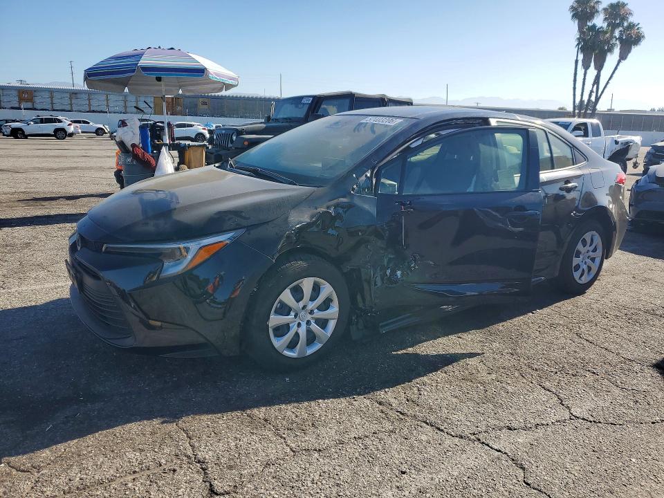 2025 Toyota Corolla VIN JTDBCMFE7S3079744 — COPART salvage auction photo