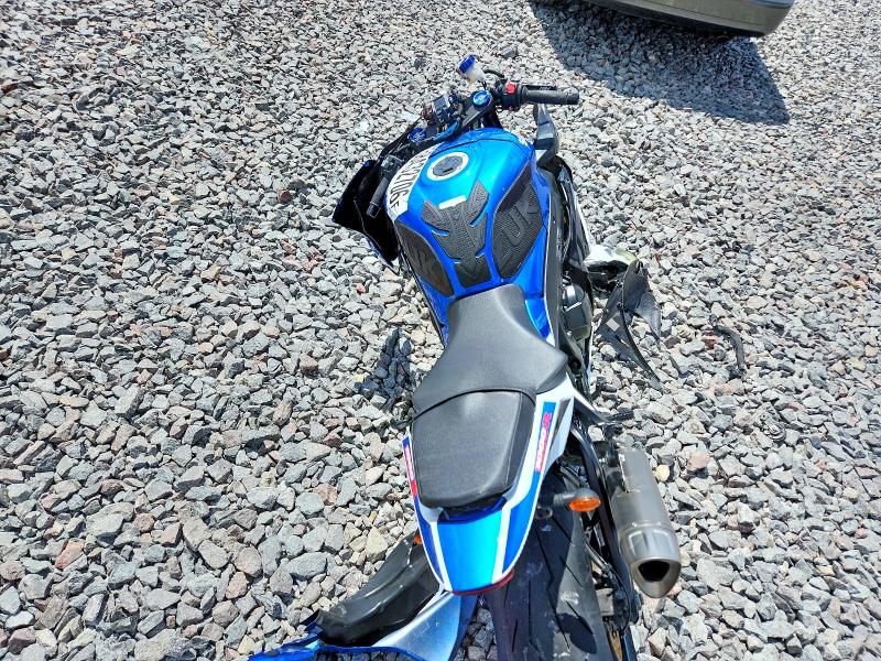 2025 Suzuki VIN JS1DM11M9S7100082 COPART salvage auction — FRONT END, Wi - Cert Of Title-Salvage Vehicle, sold $2,900 on 2026-07-23 (photo 6)