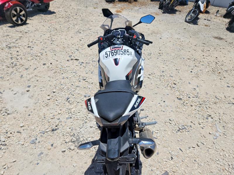 2025 Fgyn Motorcycle VIN H0DPBFG92SX125591 COPART salvage auction — FRONT END, FL - CERT OF TITLE SLVG REBUILDABLE, sold $125 on 2026-07-02 (photo 6)
