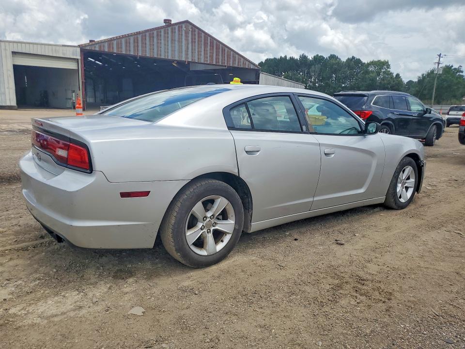 2012 Dodge VIN 2C3CDXBG9CH109419 COPART salvage auction — MINOR DENT/SCRATCHES, Mt - Certificate Of Title, sold $675 on 2026-07-04 (photo 3)