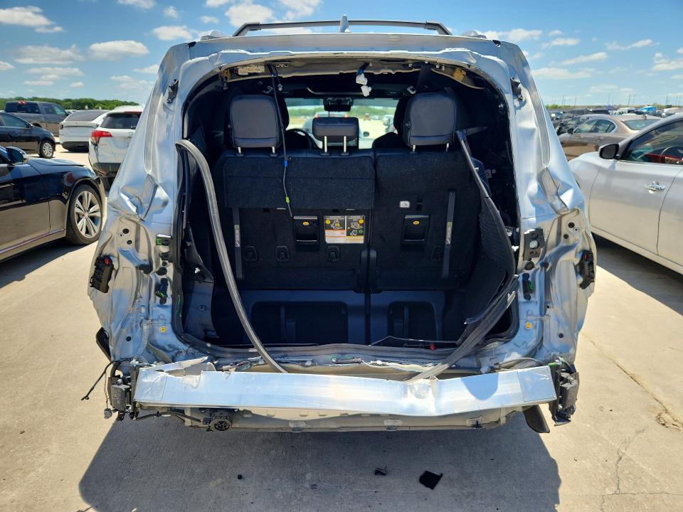 2025 Toyota Sienna VIN 5TDESKFC0SS199631 COPART salvage auction — REAR END, TX - SALVAGE VEHICLE TITLE, sold $2,250 on 2026-07-30 (photo 6)