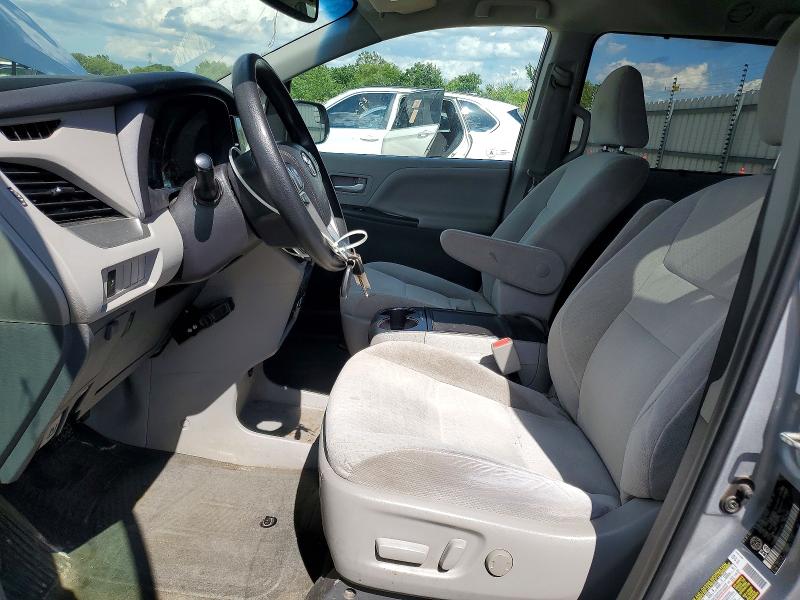 2016 Toyota Sienna VIN 5TDKK3DC8GS745367 COPART salvage auction — MINOR DENT/SCRATCHES, MI - CERTIFICATE OF TITLE, sold $4,250 on 2026-07-29 (photo 7)