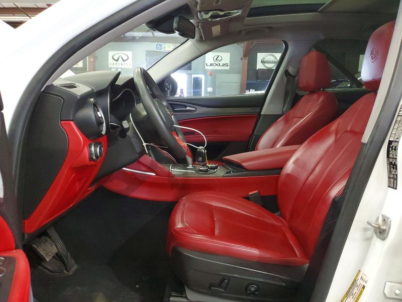 2018 Alfa romeo Stelvio VIN ZASFAKBN0J7B93276 COPART salvage auction — MINOR DENT/SCRATCHES, Wv - Certificate Of Title (P), sold $5,900 on 2026-07-16 (photo 7)